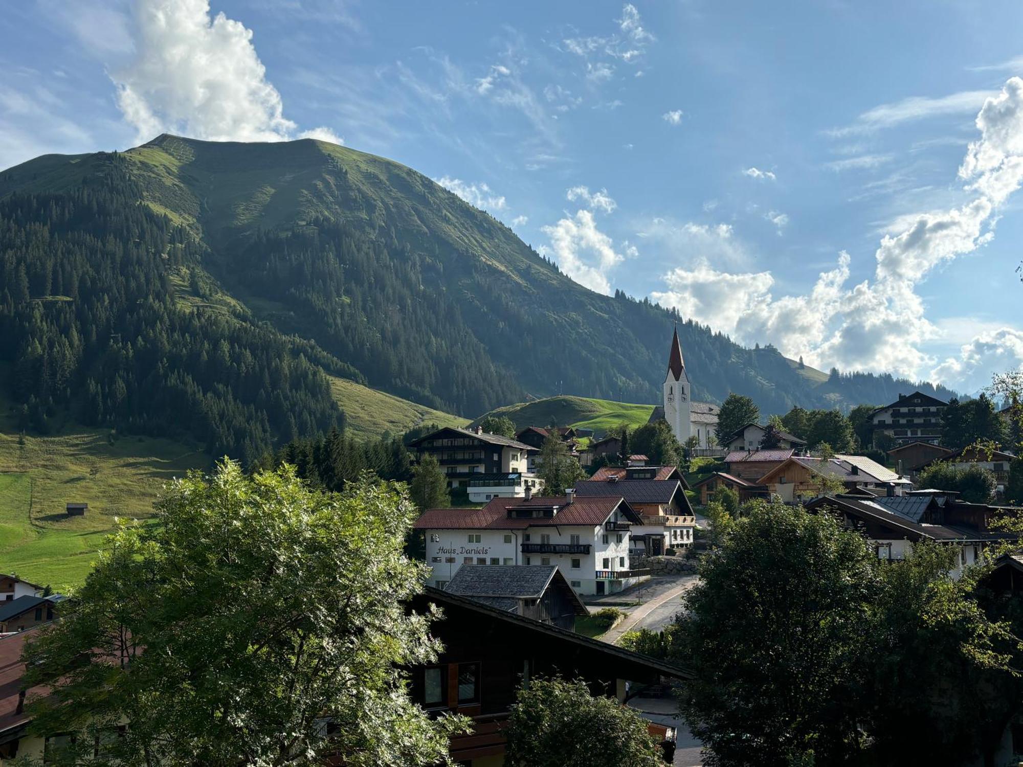 Berwang Chalets - Enzian エクステリア 写真