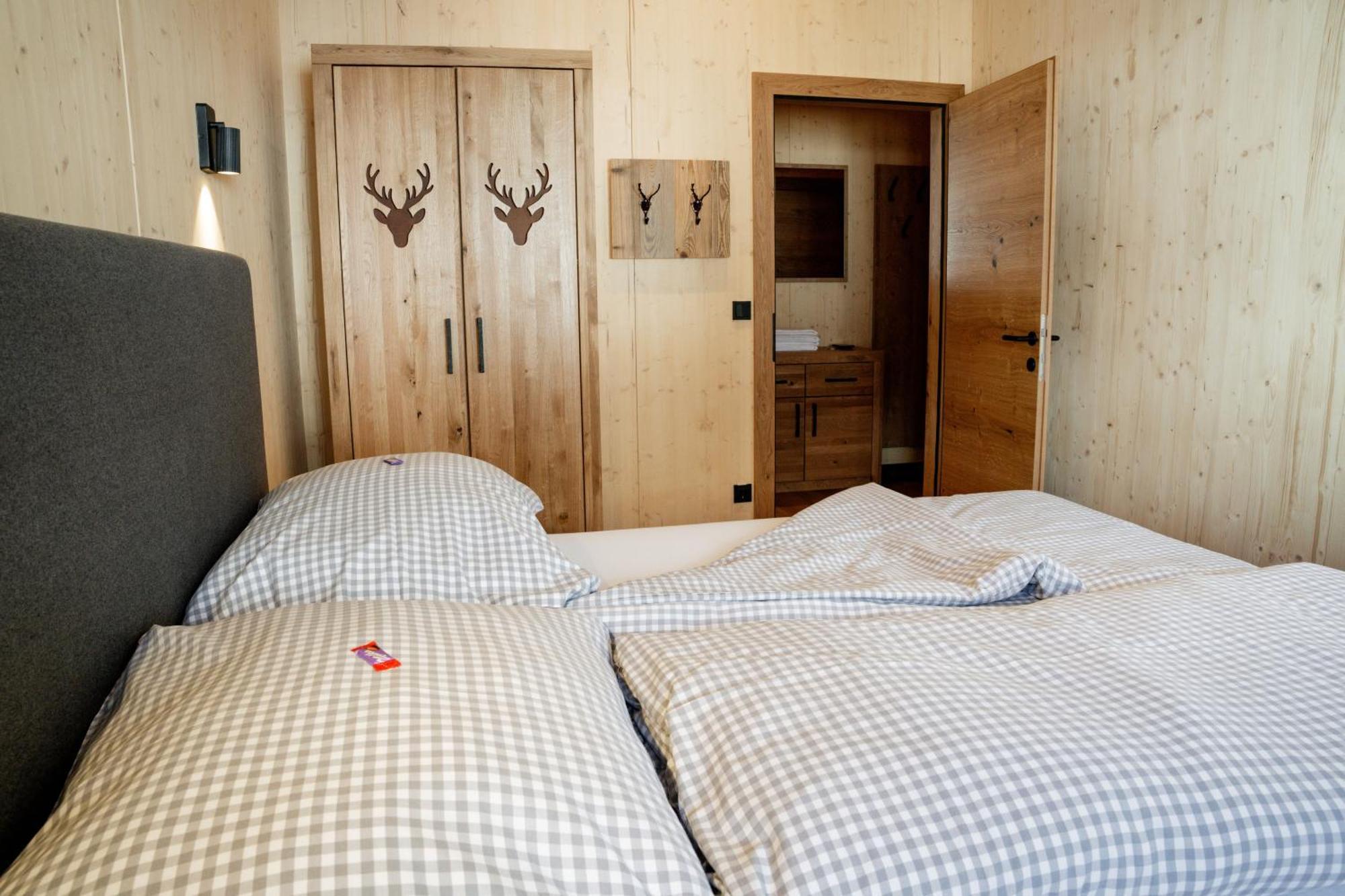 Berwang Chalets - Enzian エクステリア 写真