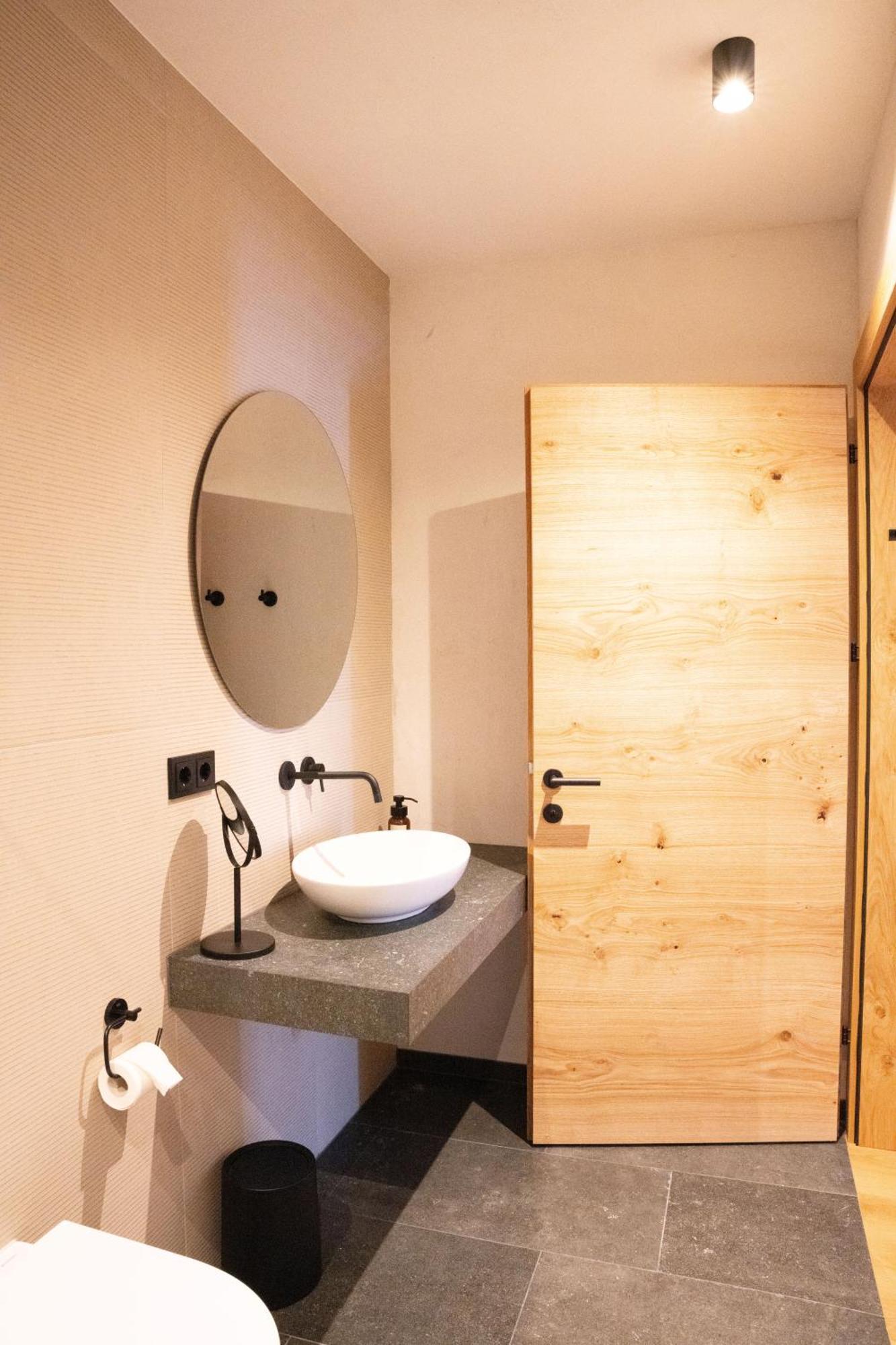 Berwang Chalets - Enzian エクステリア 写真