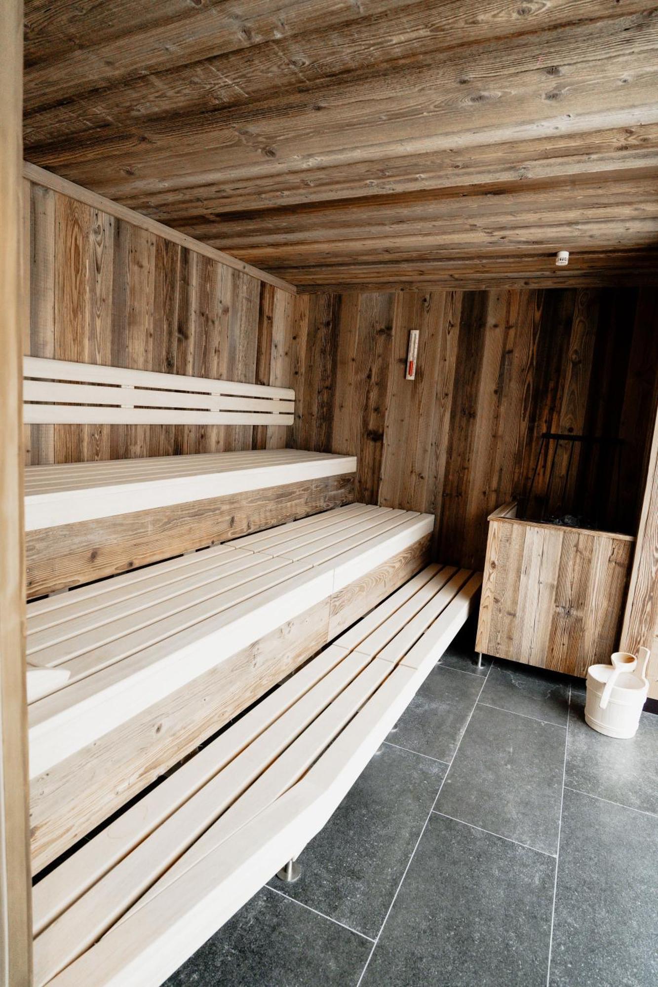 Berwang Chalets - Enzian エクステリア 写真