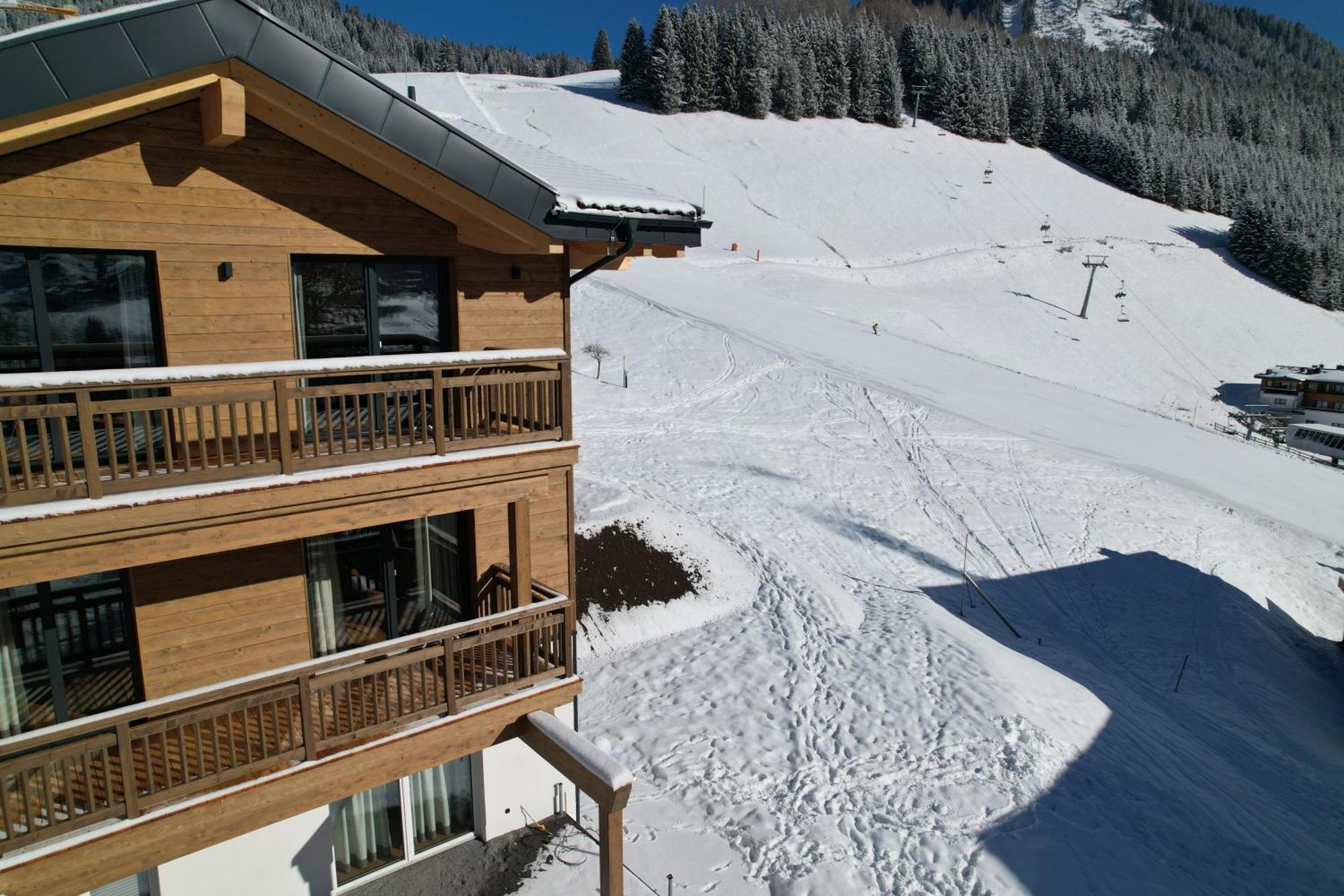Berwang Chalets - Enzian エクステリア 写真
